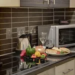 Maitrise Suites Apartment Hotel Ealing - London